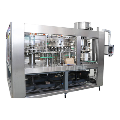 Macchina di rifornimento gassosa della bevanda della bottiglia dell'ANIMALE DOMESTICO 3 in 1 macchina di rifornimento liquida di Monoblock